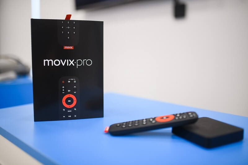 Movix Pro Voice от Дом.ру в хутор Какичев